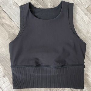 Lululemon crop top